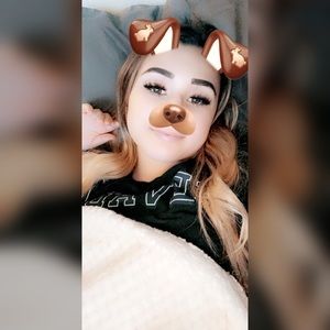 Meet your Posher, Sierra